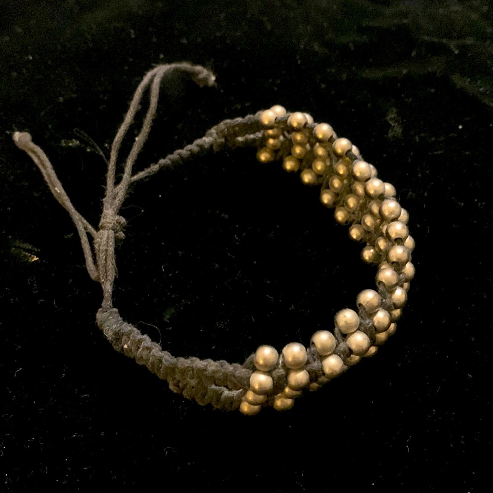 Adjustable silver beaded bracelet